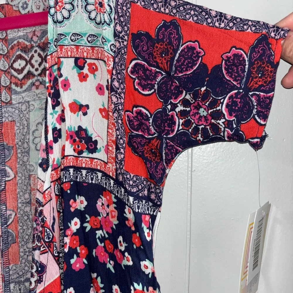 LuLaRoe KIDS Floral‎ Patchwork Sheer Top